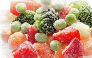 Kako pravilno zamrznuti karfiol kod kuće u zamrzivaču: recepti za zimu Kako zamrznuti karfiol u zamrzivaču